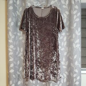 POL Shimmering Velvet Dress in Silver Gray size L